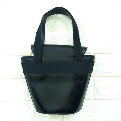 Salvatore Ferragamo Vara Bow Leather Handbag Black Gold Hardware Made in Italy