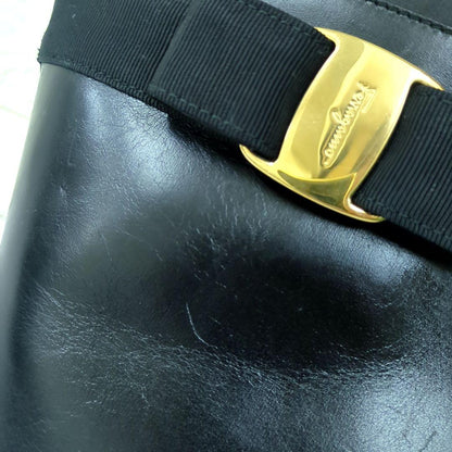Salvatore Ferragamo Vara Bow Leather Handbag Black Gold Hardware Made in Italy