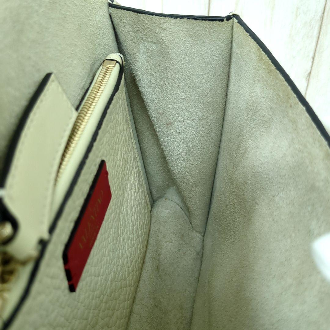 VALENTINO GARAVANI Rockstud Leather Shoulder Bag Ivory Gold Studs Made in Italy