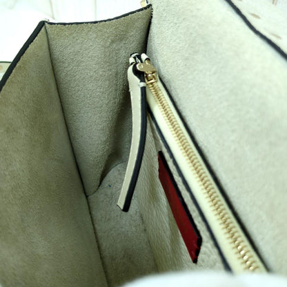 VALENTINO GARAVANI Rockstud Leather Shoulder Bag Ivory Gold Studs Made in Italy